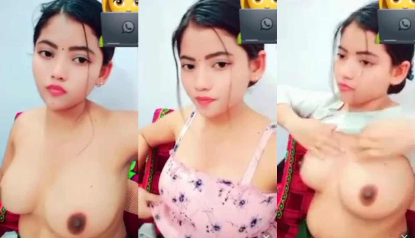 TaRa Showing Cute Boobs on Chamet Live with Face