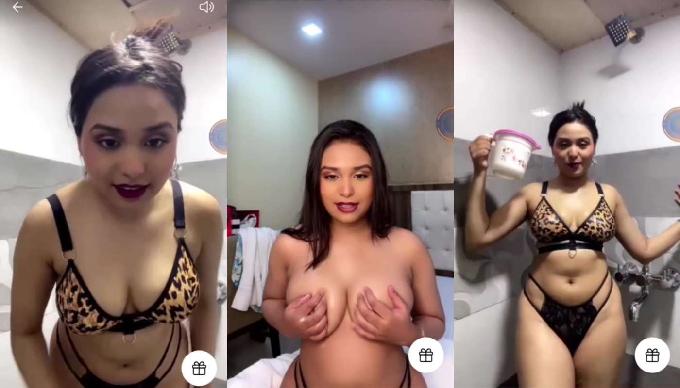 Currly Quinn Playing Teasing Boobs and Showing Ass in Thong Bikini on Tango Live