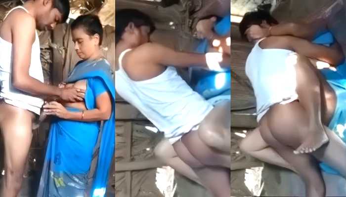 Village Bhabhiji in Blue Saree Fucked By Her Lover - When Her Husband not at home