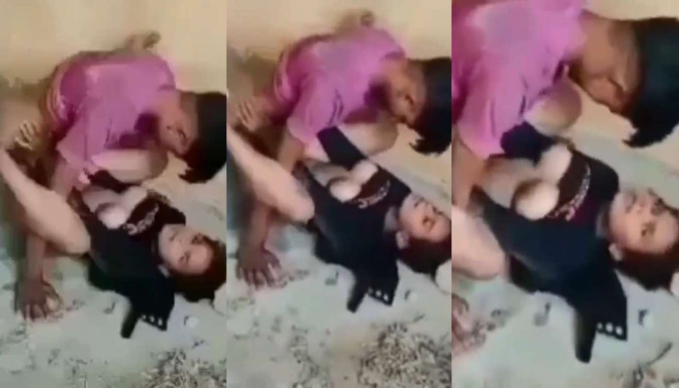 Desi Village Lover Missionary Position Sex in front of His Friend