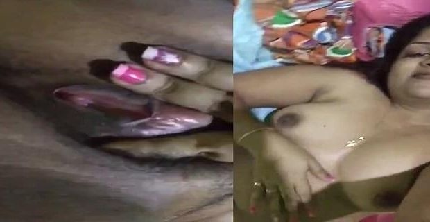 Mallu aunty pussy show homemade viral Indian mms