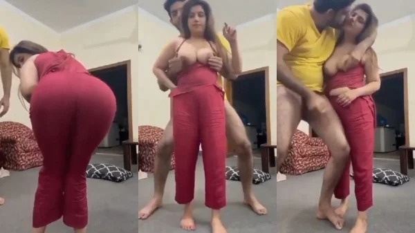 Pakistani lover Hot Sexy Nude Foreplay Sex in Front of Camera Sex