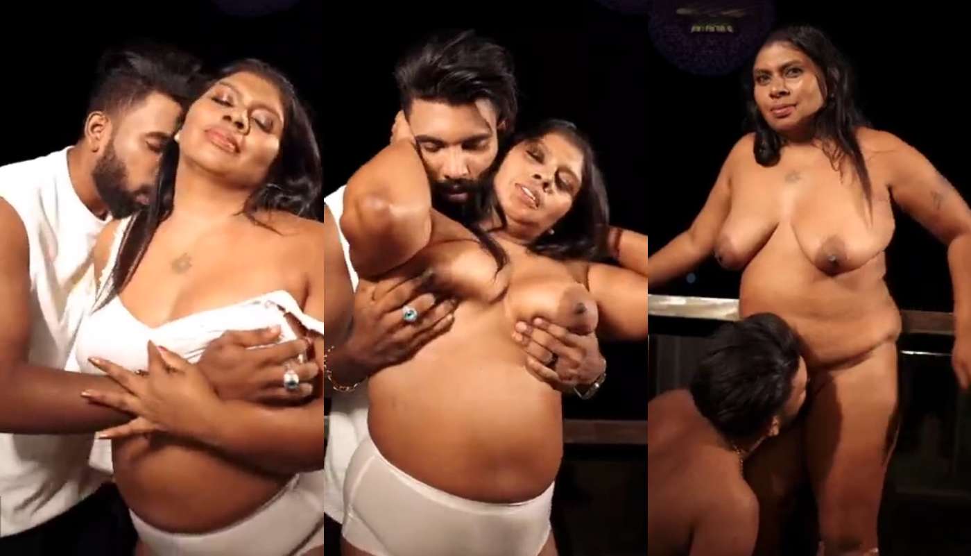 Nandana Krishnan aka Soumya_M Boobs Pressed and Sucked by Guy