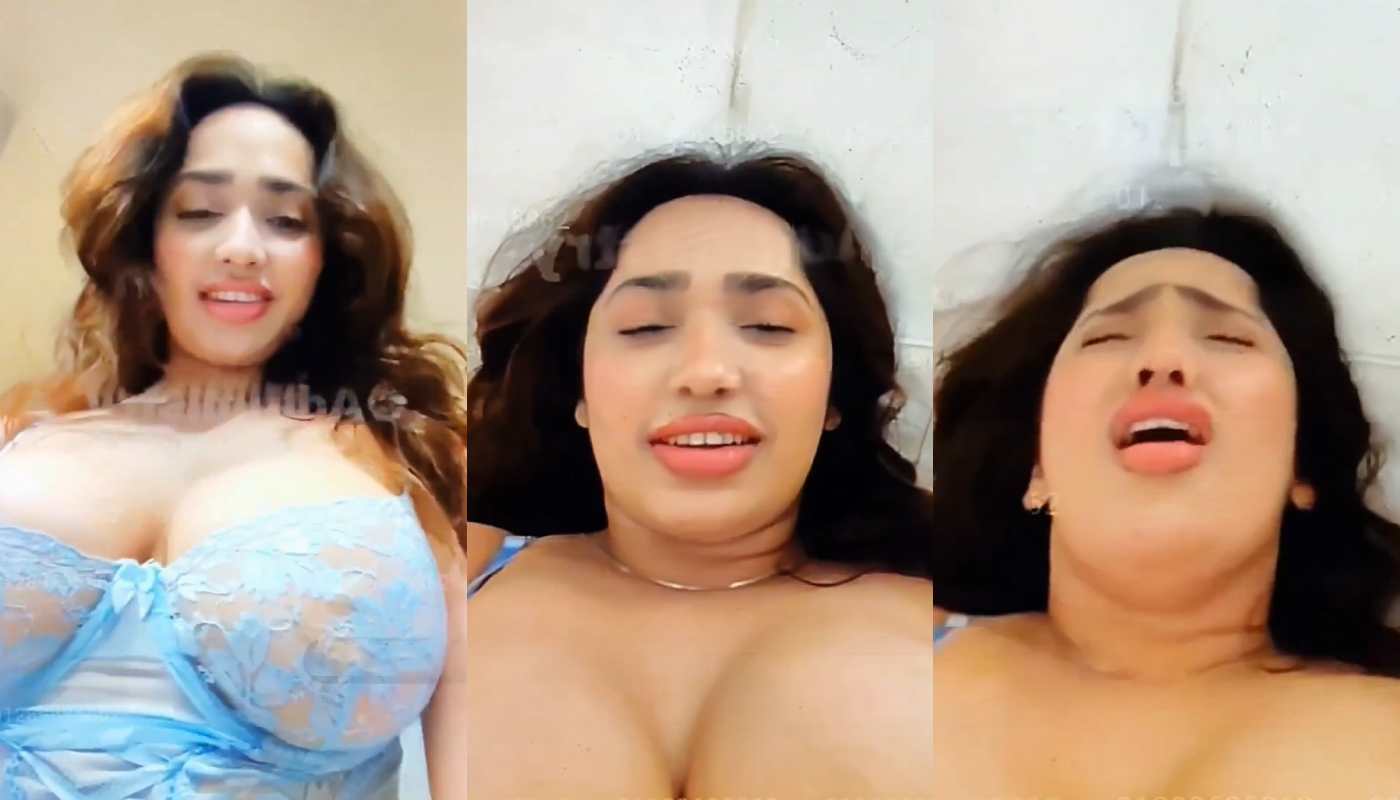 Aditi Mistry Cums Hard on Live Cam with Loud Moans and Hot Face Latest Viral Clip