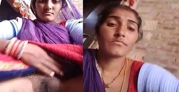 Desi village bhabhi hairy pussy show Indian mms