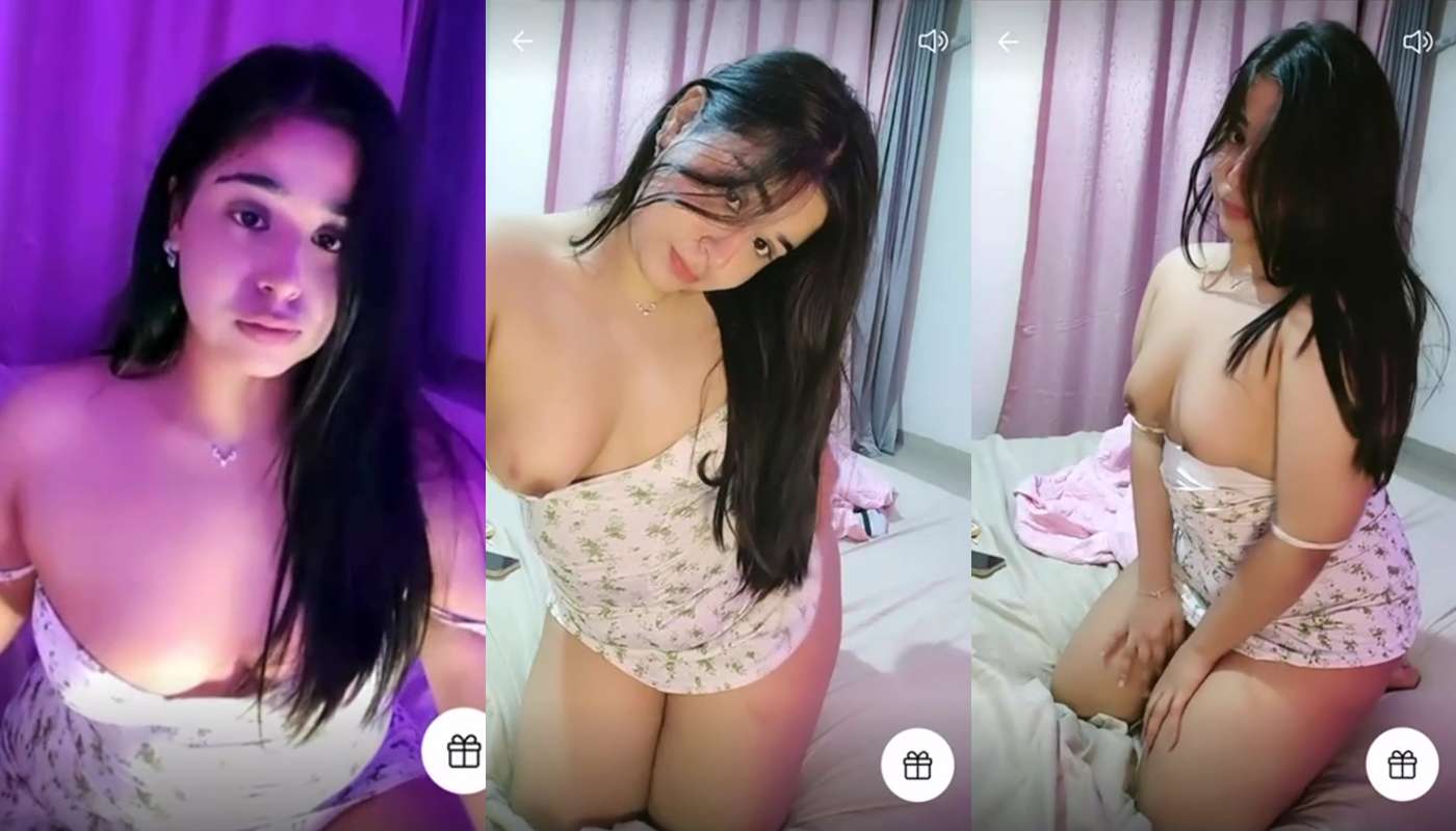 Chubby Diya Boobs and Ass Show on Live Tango