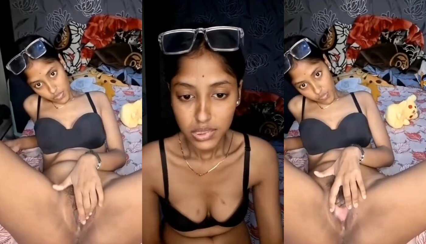 Hot_queen_ live streaming in Stripchat Show her pussy face show