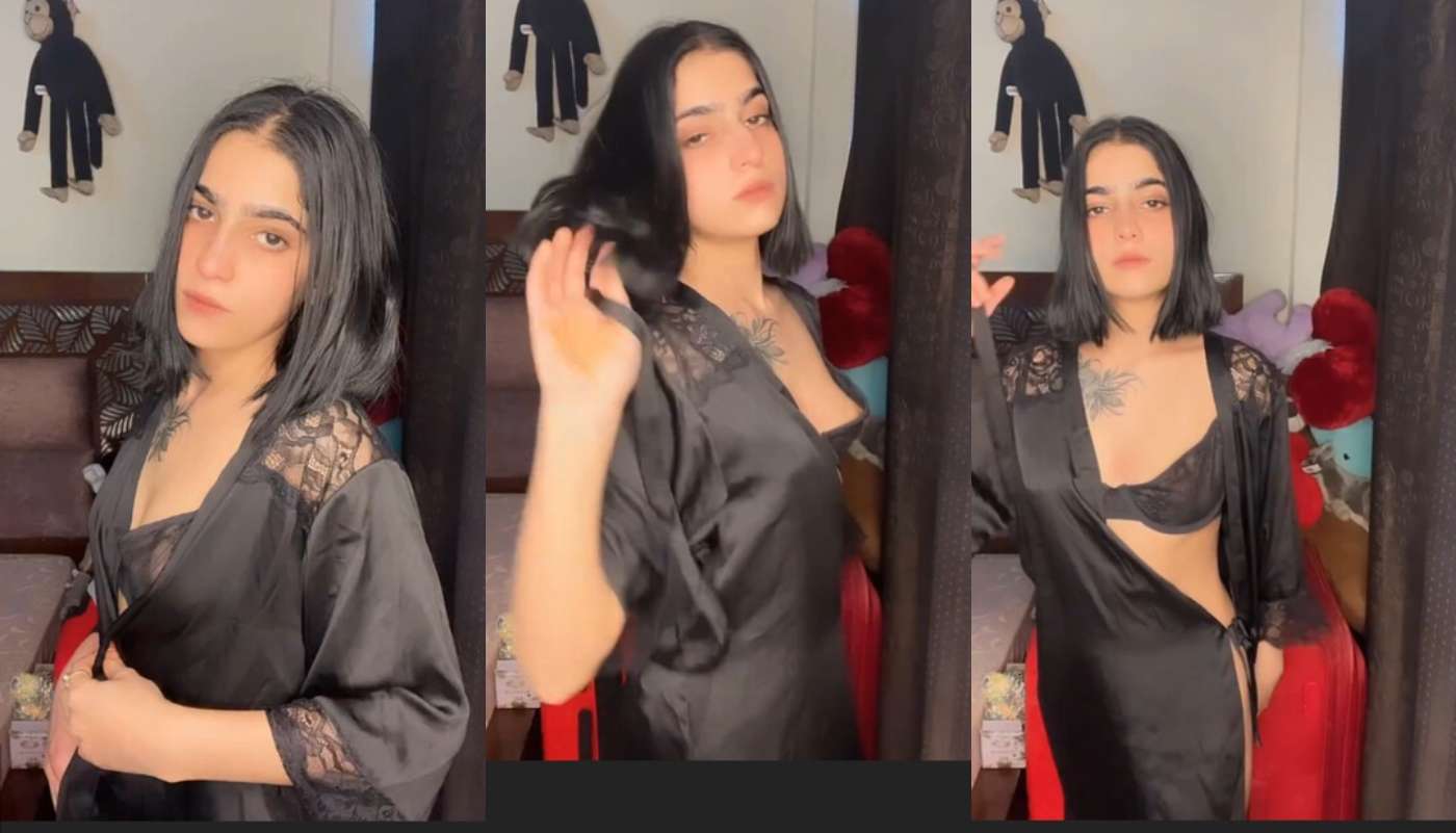 Jasneet Kaur In Black Lingerie Accidently Sexy Boobs Nipple Shown