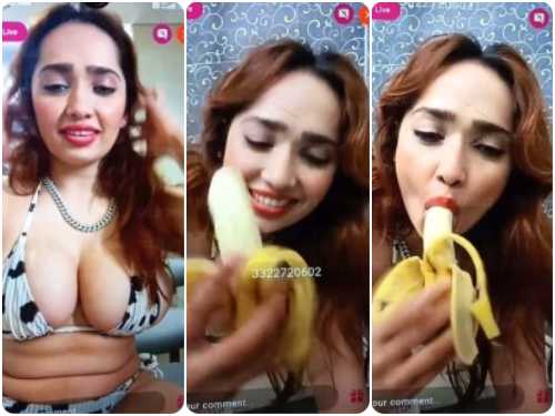 Bollywood actress Aditimistry show boobs and ass hot live chat