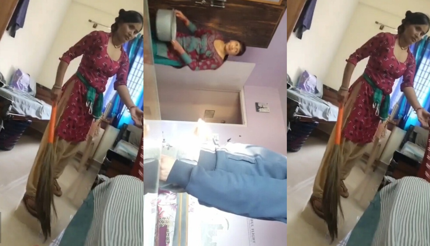 Bachelor College Boy Masturbating in Front of her Maid And She Giving Smile