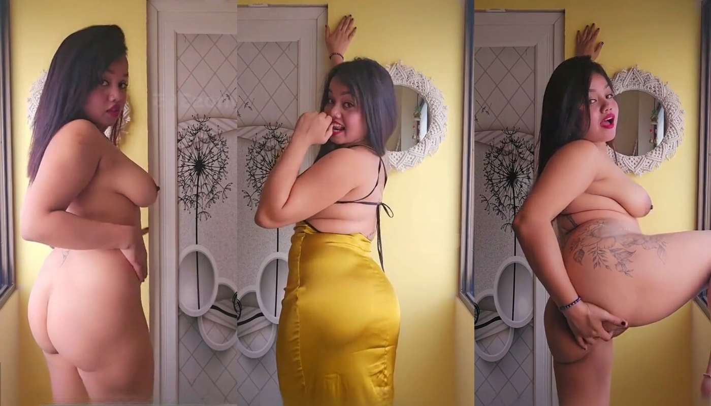 Model DK Insane Yellow Dress Nude Boobs Show and Pussy Finger App Content