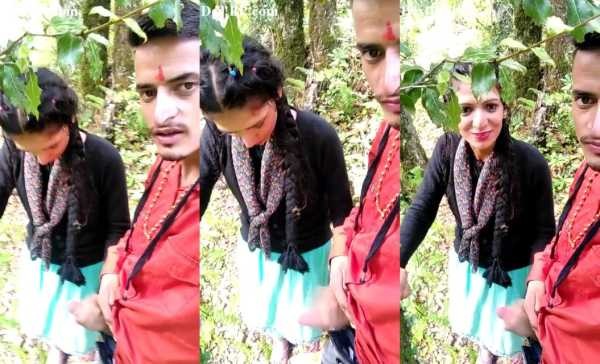 Desi Pahadi Girl giving Handjob to Lover in Jungle