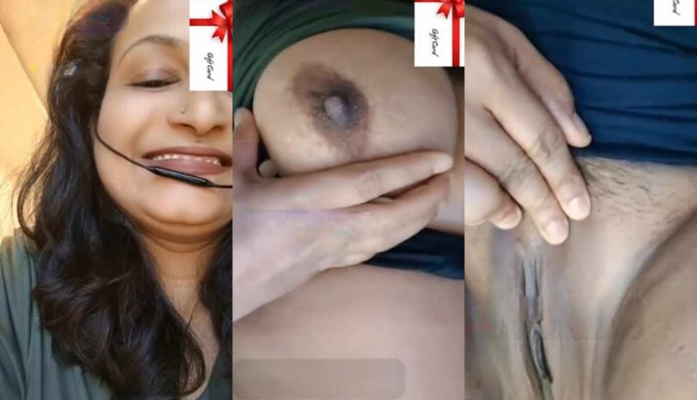 Cute mallu aunty kuyil boobs & pussey show Hot Tango Live