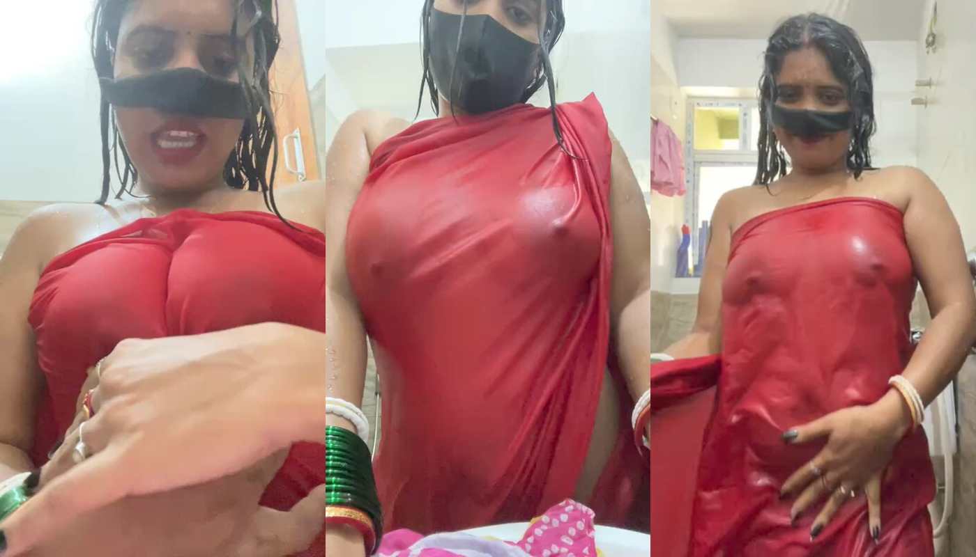 V Hot Sweet STRIPCHAT Bathing