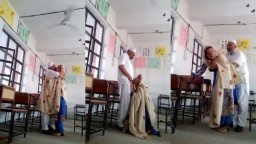 Muslim Class Teacher Dick Sucked By Student Mom in Classroom